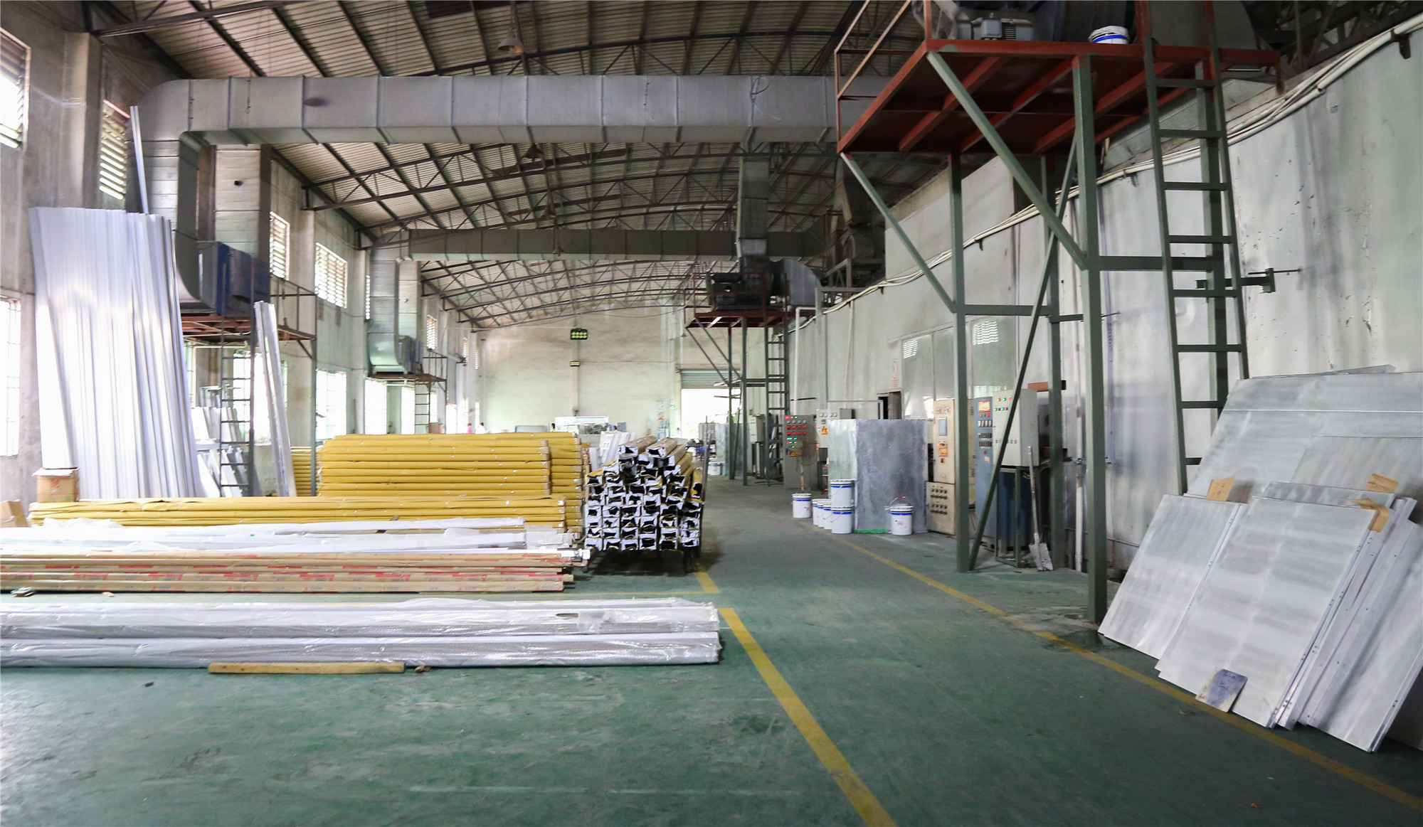 2015年佛山正一鋁單板廠家應該如何面對行業(yè)激烈競爭